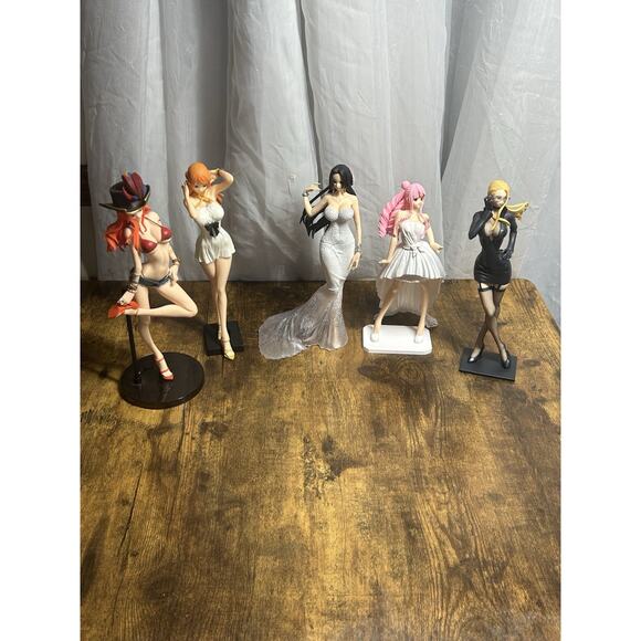 One Piece Figure lot of 5 set Nami Hancock Anime - Picture 1 of 16